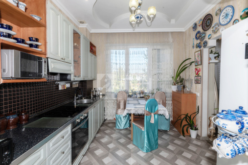 2-комн. квартира, Ивантеевка, Студенческий проезд, 8, #id749603