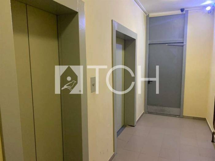 2-комн. квартира, Свердловский, ул Строителей, 20 #id293130