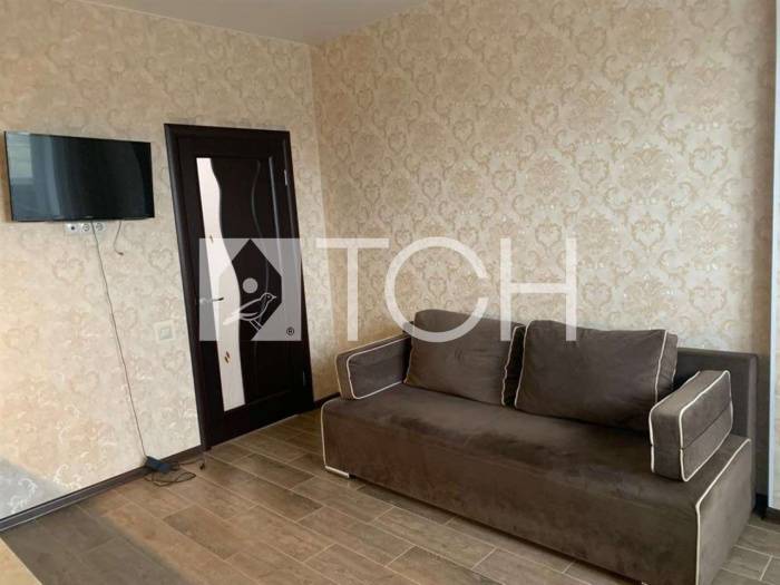 2-комн. квартира, Свердловский, ул Строителей, 20 #id293130