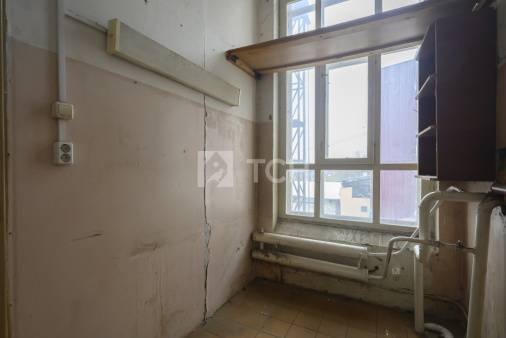 Коммерческая недвижимость, посёлок городского типа Свердловский, Центральная улица, 1, #id1978691