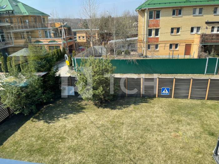Дом, г.о. Химки, коттеджный посёлок Серебряные Родники, микрорайон Клязьма-Старбеево, #id613939
