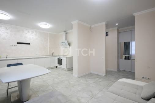 3-комн. квартира, посёлок городского типа Свердловский, Заречная улица, 10, #id1983722