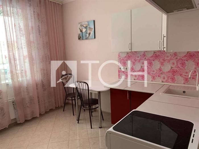 1-комн. квартира, Свердловский, ул Алексея Короткова, 3 #id278685