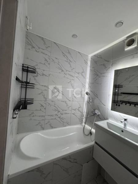 1-комн. квартира, посёлок городского типа Лесной, улица Титова, 3, #id1859285