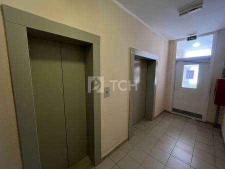 1-комн. квартира, посёлок городского типа Свердловский, Берёзовая улица, 2, #id1759988