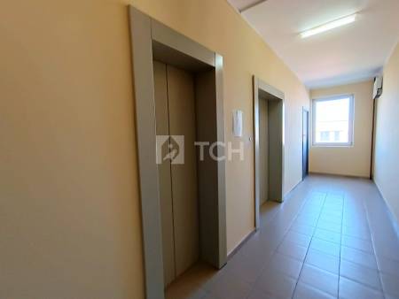 2-комн. квартира, посёлок городского типа Свердловский, улица Строителей, 3, #id2219516