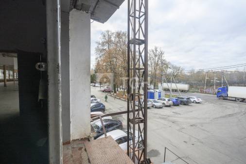 Коммерческая недвижимость, посёлок городского типа Свердловский, Центральная улица, 1, #id1978691