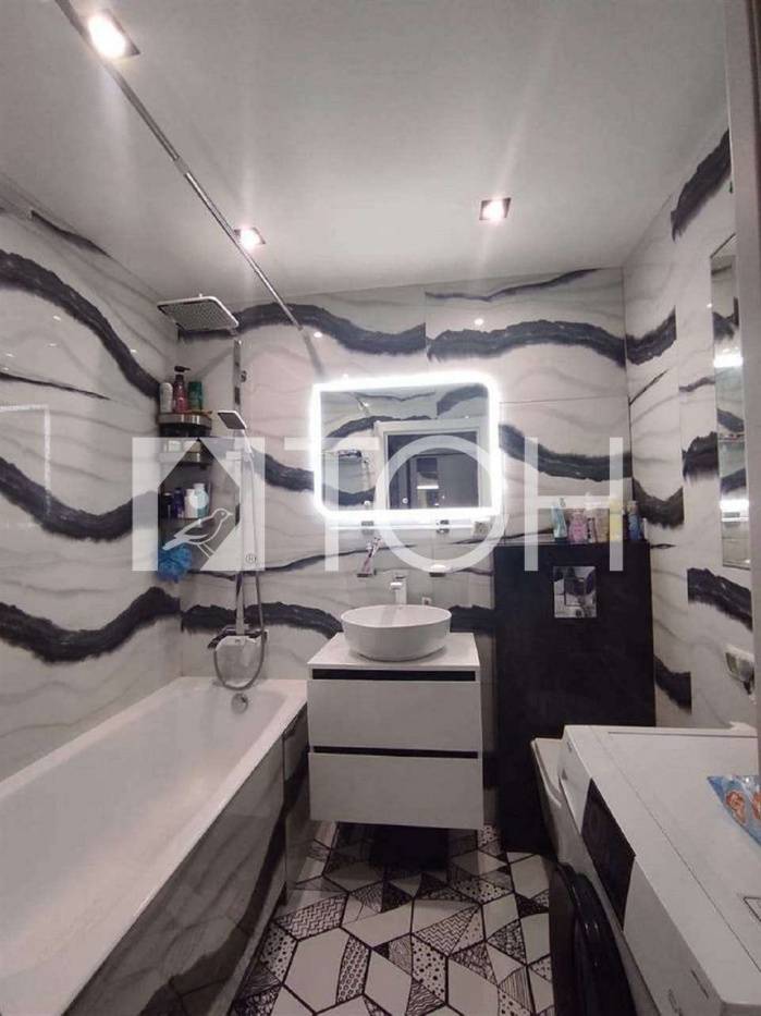 3-комн. квартира, Москва, пер Васнецова, 11с1 #id276432