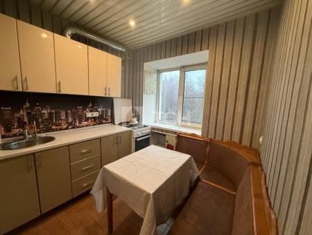 2-комн. квартира, Ивантеевка, Школьная улица, 23, #id1231282