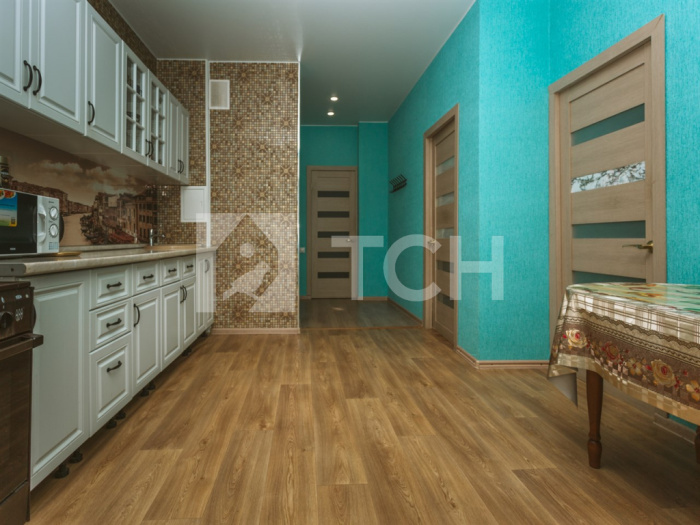 2-комн. Квартира, рабочий посёлок Свердловский, Заречная улица, 8, #id358894