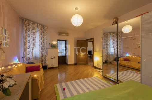 4-комн. квартира, Королёв, улица Маяковского, 4, #id1334786