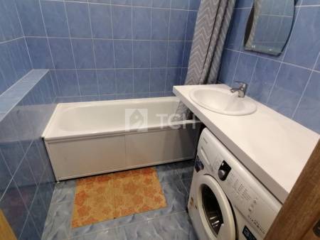 2-комн. квартира, посёлок городского типа Свердловский, Заречная улица, 9, #id1962971