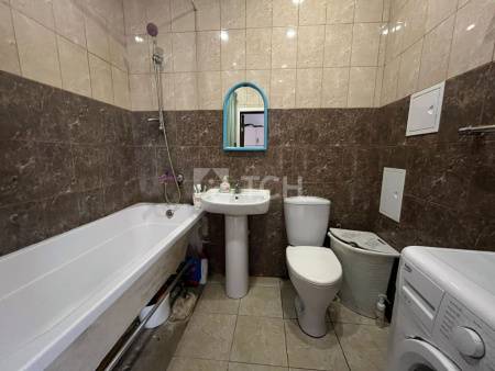 1-комн. квартира, посёлок городского типа Свердловский, Берёзовая улица, 2, #id1759988