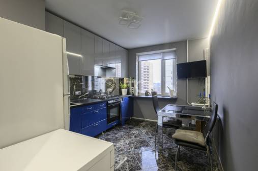 3-комн. квартира, посёлок Биокомбината, 27, #id1966096