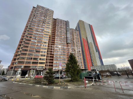 3-комн. квартира, Красногорск, Молодёжная улица, 2, #id1213299