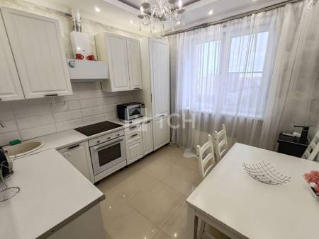 3-комн. квартира, Ивантеевка, Центральный проезд, 17, #id1939461