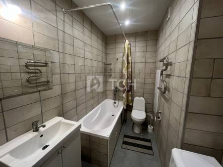 Квартира-студия, посёлок городского типа Свердловский, Заречная улица, 13, #id1962140