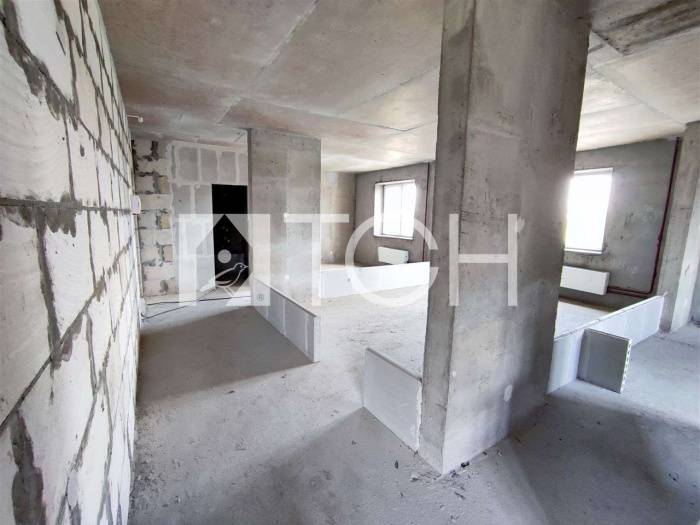 3-комн. квартира, Свердловский, ул Строителей, 22 #id283342