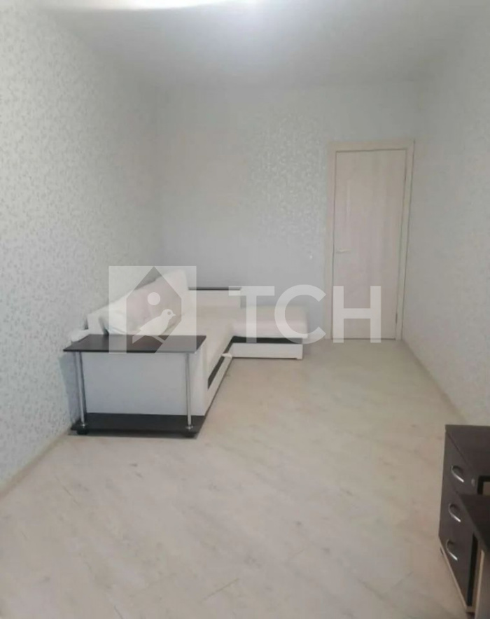 2-комн. Квартира, деревня Пирогово, улица Ильинского, 4к2, #id378454