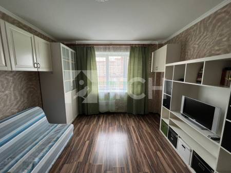 1-комн. Квартира, посёлок городского типа Свердловский, улица Строителей, 12, #id740311