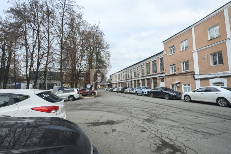 Коммерческая недвижимость, посёлок городского типа Свердловский, Центральная улица, 1, #id1980881