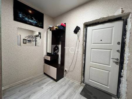 1-комн. квартира, посёлок городского типа Свердловский, Заречная улица, 1, #id1968009