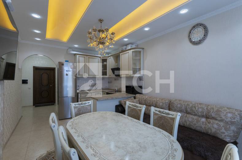 2-комн. Квартира, Балашиха, Чистопольская улица, 24, #id411742