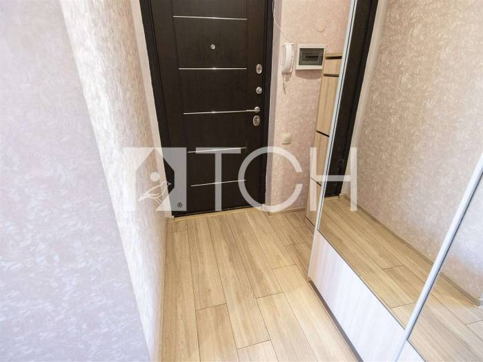 1-комн. квартира, Свердловский, ул Молодежная, 2 #id279406