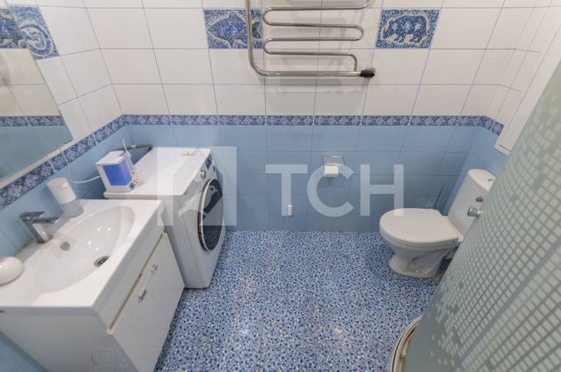 2-комн. Квартира, рабочий посёлок Свердловский, Берёзовая улица, 4, #id725685