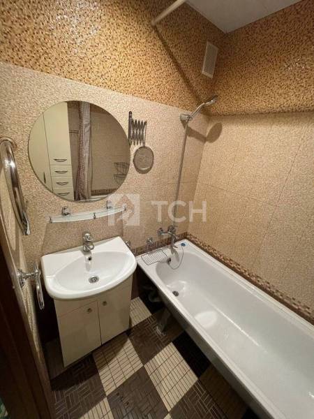 2-комн. квартира, Ивантеевка, Хлебозаводская улица, 8, #id1350286