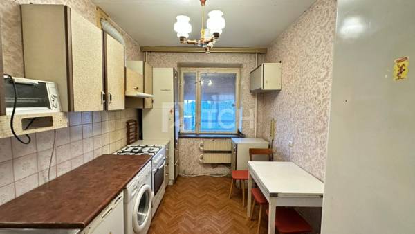 2-комн. квартира, Пушкино, Заводская улица, 12, #id1909003