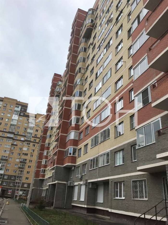 1-комн. квартира, Свердловский, ул Молодежная, 3 #id304036