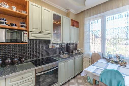 2-комн. квартира, Ивантеевка, Студенческий проезд, 8, #id749603