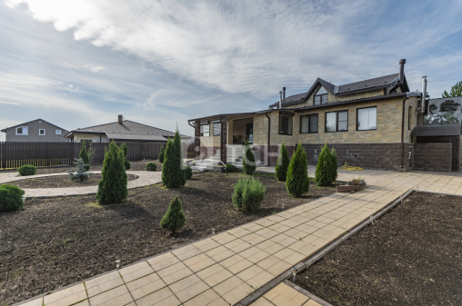 Дом, г.о. Пушкинский, коттеджный посёлок Новое Бортнево, Российская улица, #id1241435