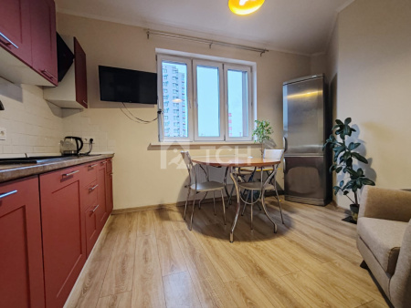 2-комн. квартира, Ивантеевка, Заводская улица, 12А, #id1862639