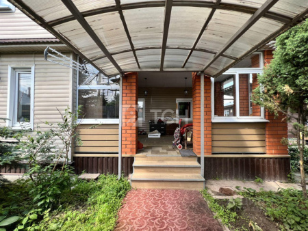 Дом, г.о. Лосино-Петровский, посёлок городского типа Свердловский, Первомайская улица, 19, #id1495668