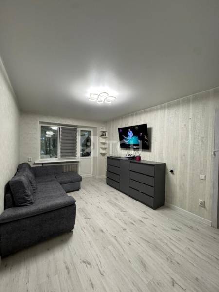 1-комн. квартира, посёлок городского типа Лесной, улица Титова, 3, #id1859285