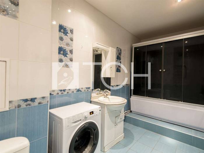 3-комн. квартира, Аничково, ул без улицы, 8 #id250592