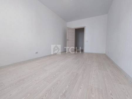 3-комн. квартира, село Тарасовка, 2, #id2206308