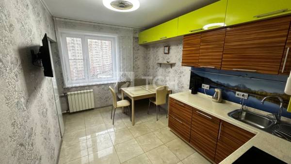 3-комн. квартира, Щёлково, 10к2, #id1757994