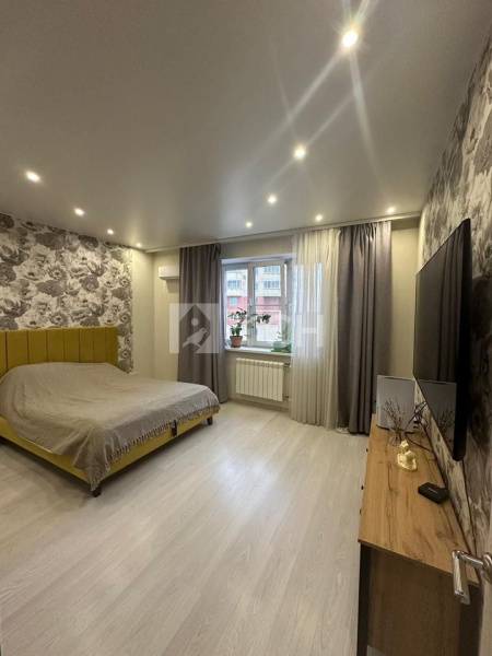 1-комн. квартира, посёлок городского типа Свердловский, Заречная улица, 13, #id1919697