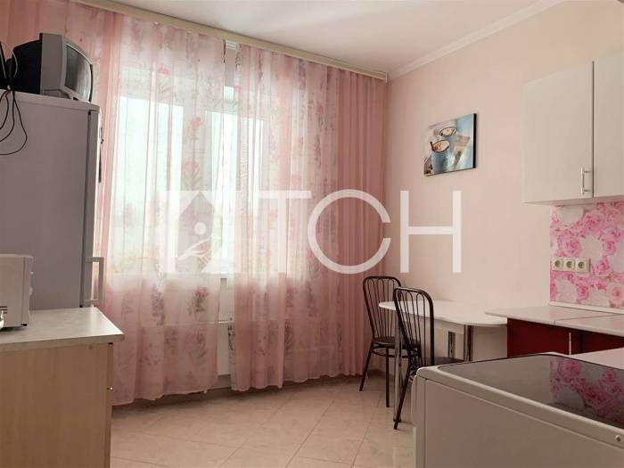1-комн. квартира, Свердловский, ул Алексея Короткова, 3 #id278685
