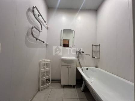 1-комн. квартира, посёлок городского типа Свердловский, Берёзовая улица, 4, #id1988110