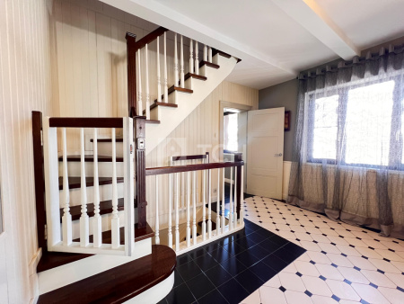 Дом, Новомосковский административный округ, деревня Мешково, Верхняя улица, 11, #id1139125