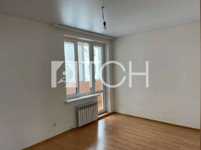 3-комн. квартира, Белые Столбы, ул Мечты, 1к3 #id300051