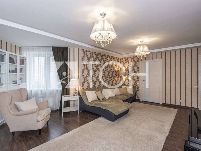 5-комн. квартира, Королев, пр-кт Космонавтов, 41к1 #id270790