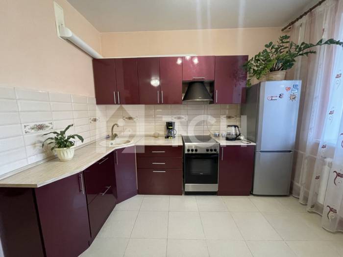 1-комн. Квартира, рабочий посёлок Свердловский, Берёзовая улица, 2, #id537780