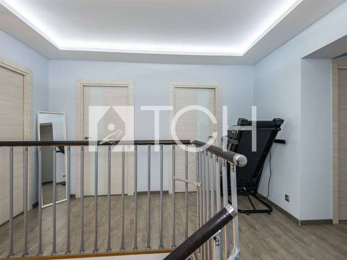 5-комн. квартира, Королев, пр-кт Космонавтов, 41к1 #id270790
