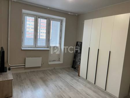 1-комн. квартира, посёлок городского типа Свердловский, улица Строителей, 12, #id1962374