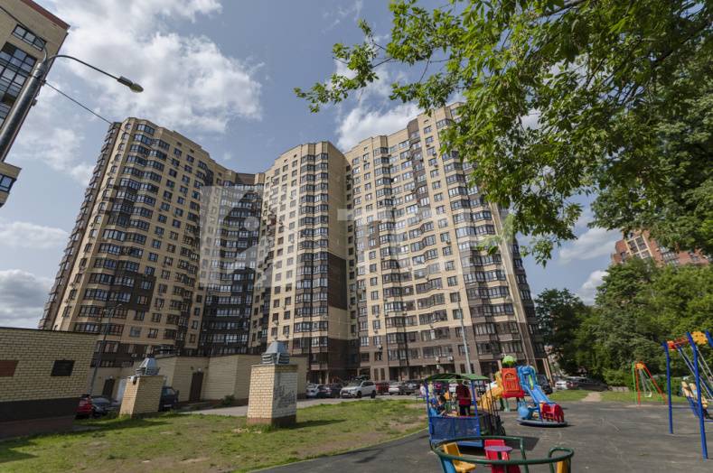 3-комн. Квартира, Мытищи, улица Веры Волошиной, 37, #id479532